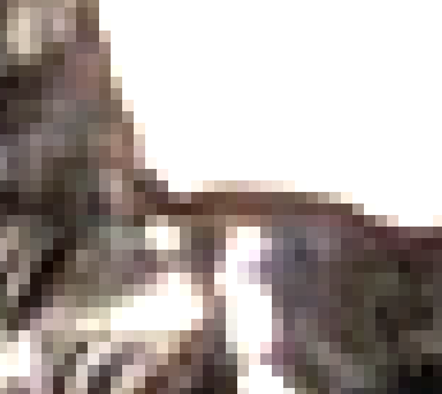 pixels B